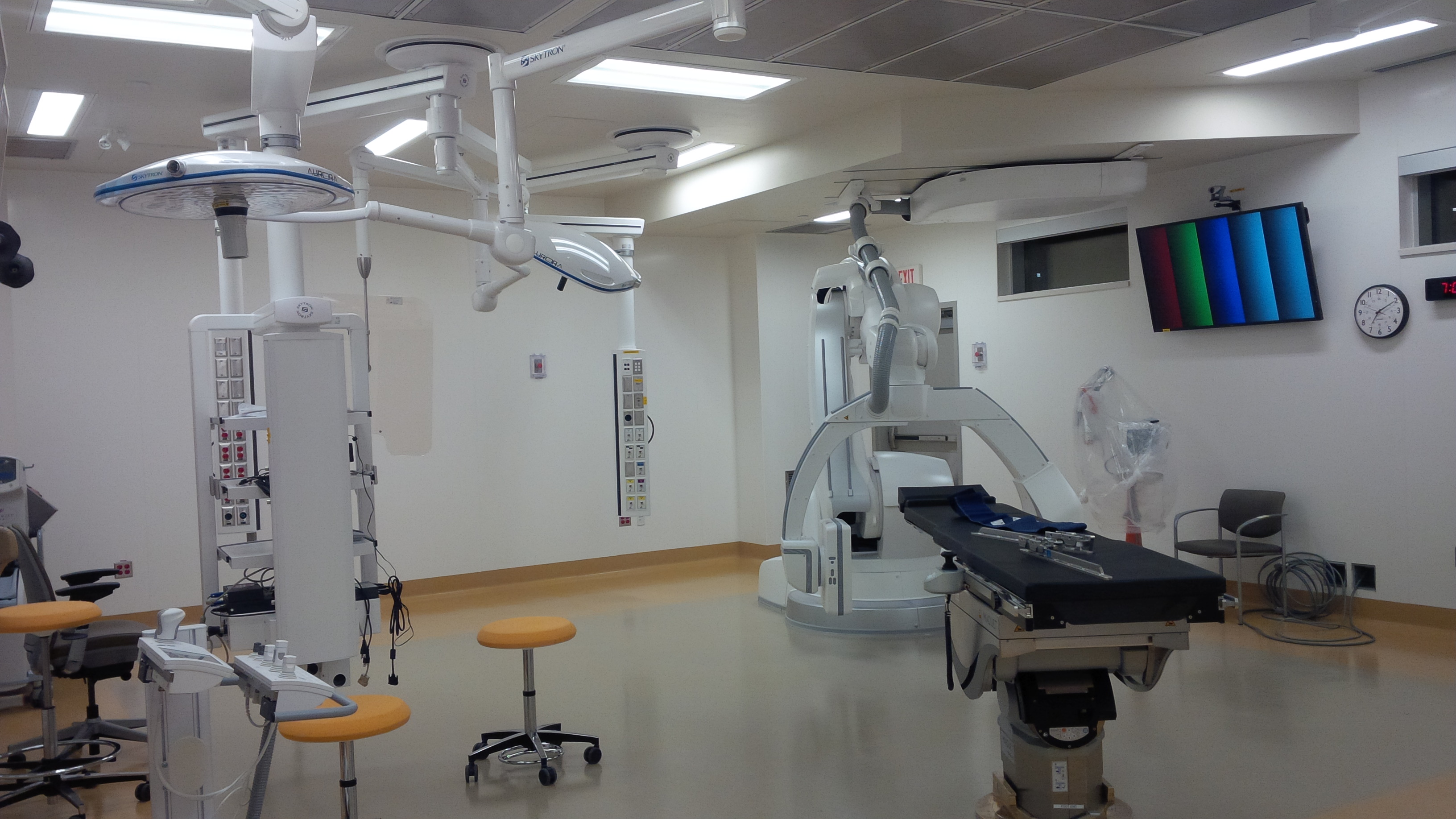 PLC Hyrid Room