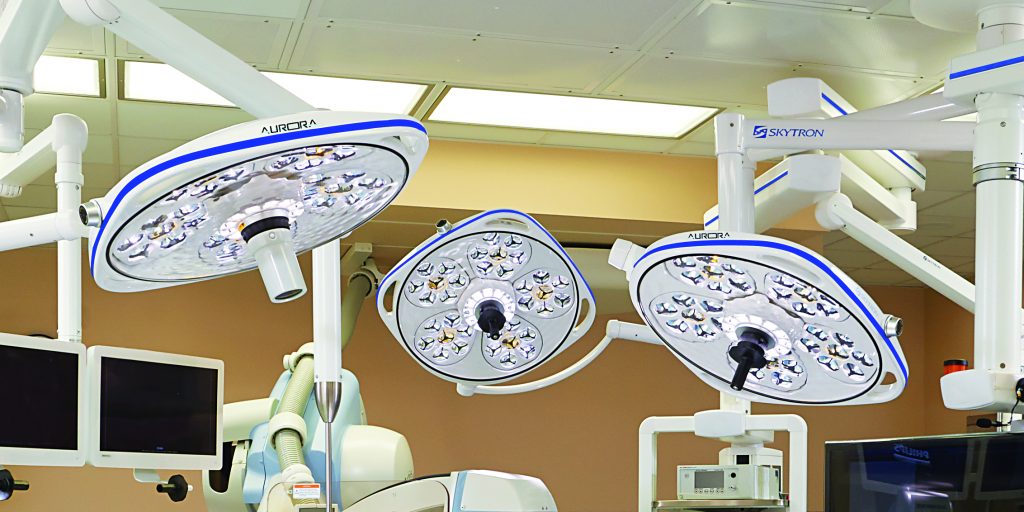Comprehensive Review of the Most Popular Surgical Lights in Canada MEDITEK
